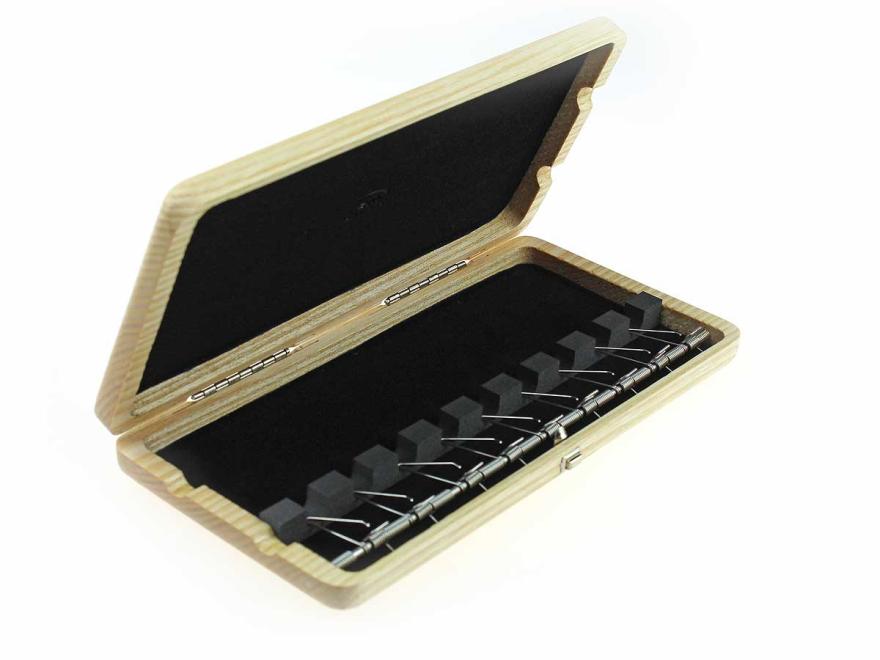 Wooden bassoon reed case, 9 reeds 